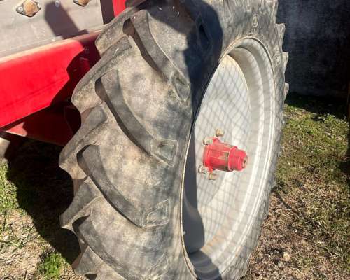 Fertilizadora Disponible Fertec 4500 Litros con Balanza Hook