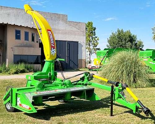 Cortadora Recolectora de Pasturas Fraga RF958
