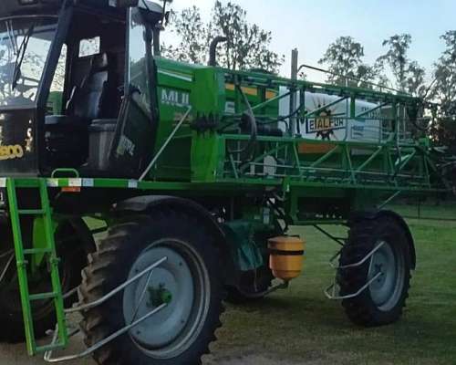 Pulverizadora Metalfor M2800 Usada en Excelente Estado