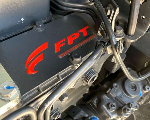 Grupo Electrógeno FPT Iveco 124 KVA (cabinado)