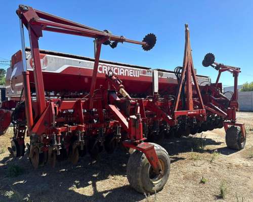 Sembradora Crucianelli Pionera 3520