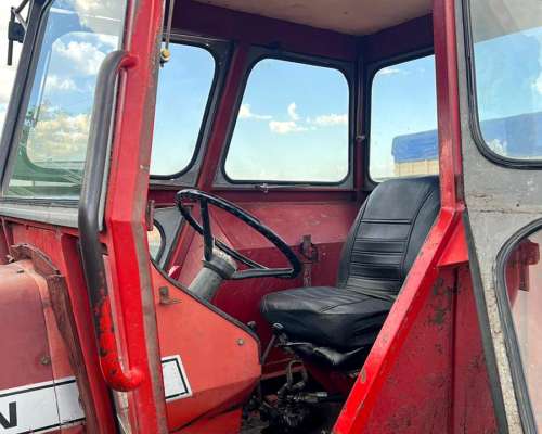 Tractor Massey Ferguson 1195