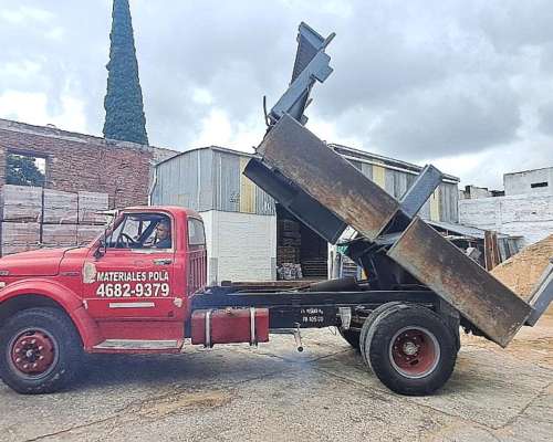 Chevrolet C60 – 1969 – Volcador y Porta Palet