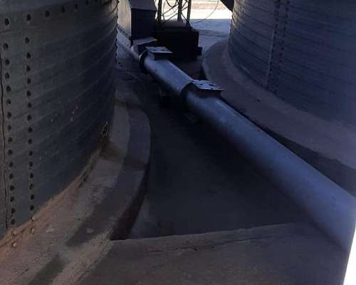 Planta de Silos de 350 TON C/U MÁS Noria Doble 36 Metros