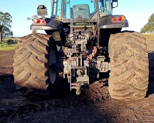 Valtra 170 BT 180 HP 2013