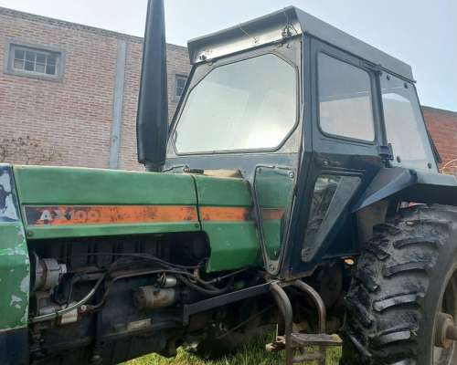 Tractor Deutz AX100 con Doble Embrague