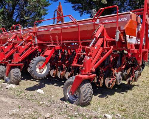 Sembradora Crucianelli Pionera 48 a 20