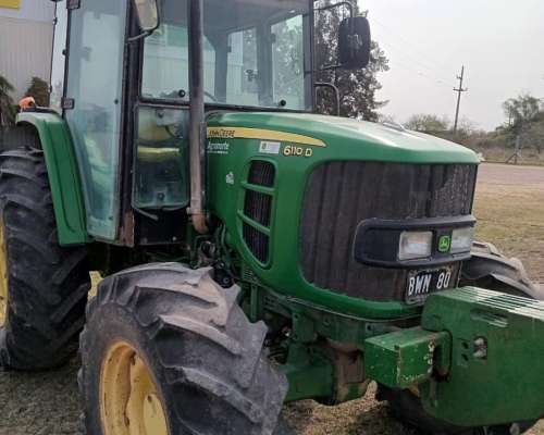 Tractor John Deere 6110d