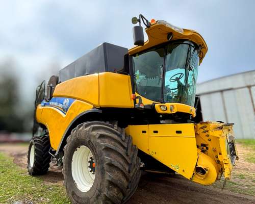 Cosechadora New Holland CR 6080