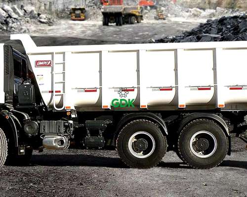 Caja Vuelco Trasero 8m3. Ombu