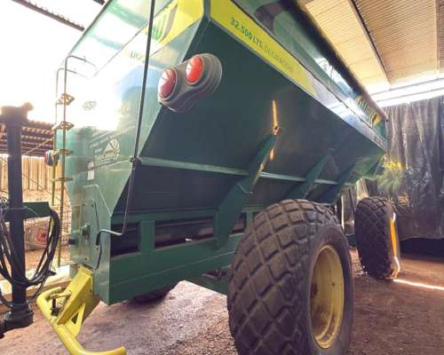 Tolva Ombu CRV - 26 TN - año 2015