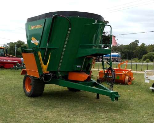 2945mixer Vertical Marca Agromec DL MVD 14 M3