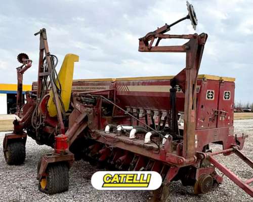 Sembradora Bertini 32 000