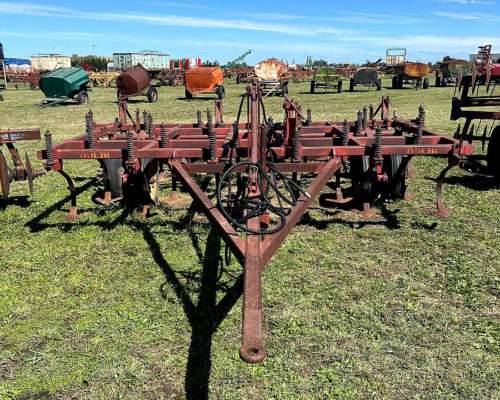 Cultivador de Campo Dolbi de 4.50 Mts de Ancho de Labor