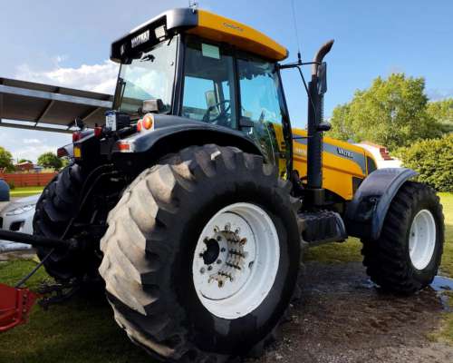 Tractor Valtra BH185 I
