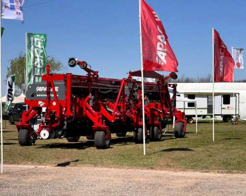 Sembradora Apache 27000 Nueva 26l 52,5 Neumática