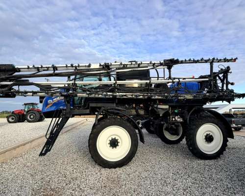 New Holland Defensor 3000 - año 2023