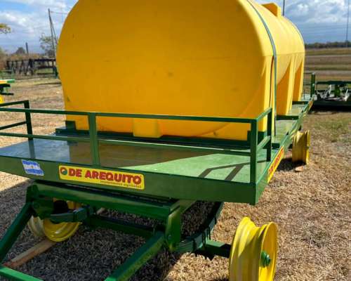 Acoplado Tanque Plástico de 3500lts Directo de Fabrica