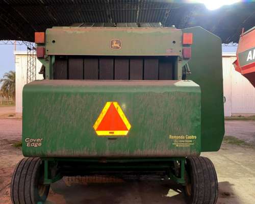 Rotoenfardadora John Deere 568mw