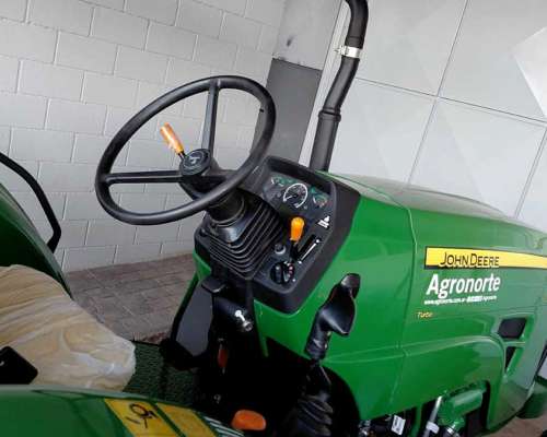 Tractor John Deere 92 HP Traccion Doble. sin USO a Estrenar