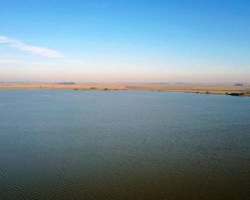 Estancia de 900 Has. con Laguna Propia en Chascomús