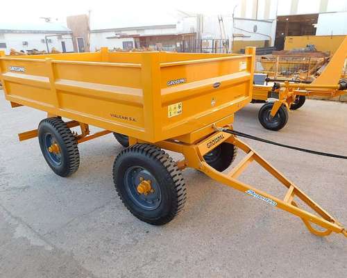 Acoplado Playo Volcador Grosspal de 4x2,20x0,70 Mts de 4 TT