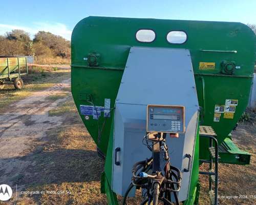 Mixer Montecor MH 8. año 2018.