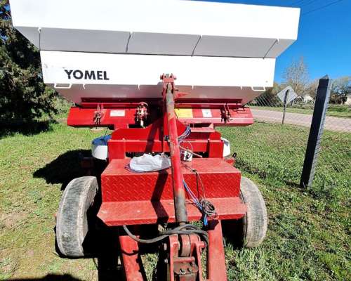 Fertilizadora Yomel 3036 Z 36 Metros