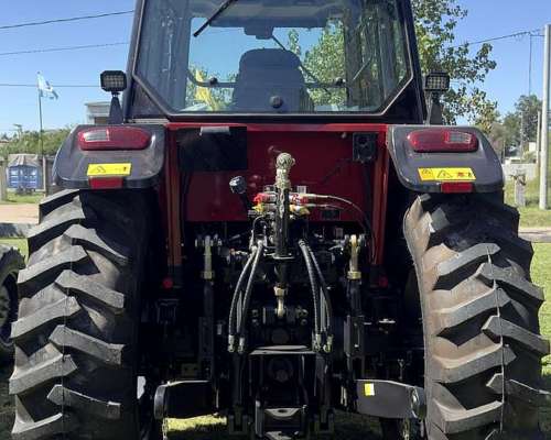 Tractor Agro Chery RC1104 Chino de 115 HP Doble Traccion