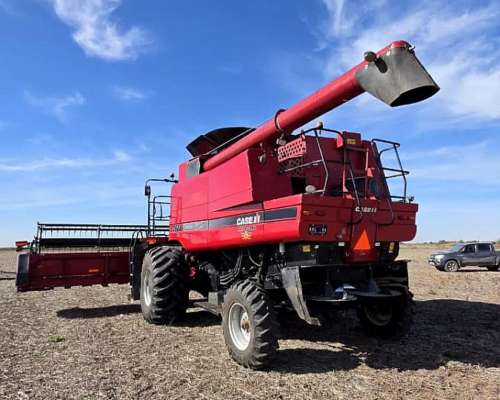 Cosechadora Case IH 2688, año 2012, Plataforma 30 Pies