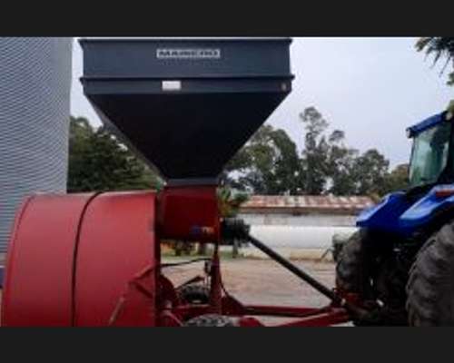 Embutidoras Granos Mainero 2230