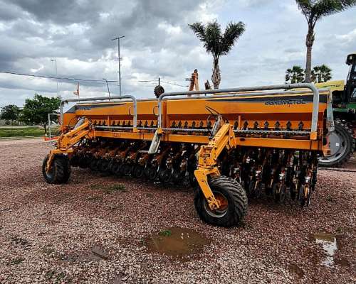 Sembradora Agrometal MX 33 a 21cm