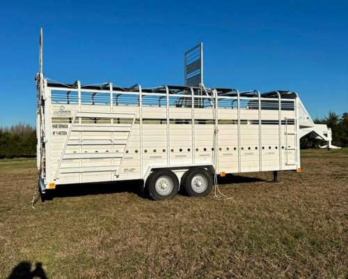 Jaula Alzuarte para Equinos y Bovinos