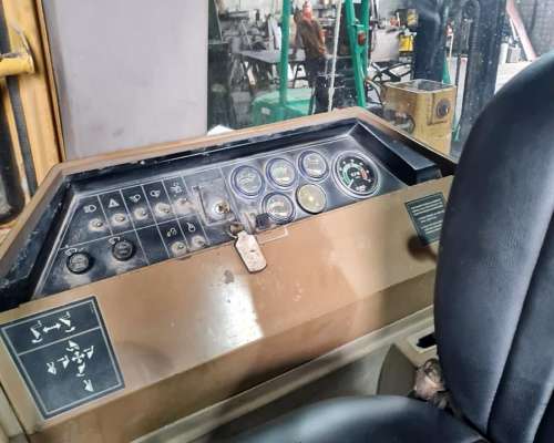 Caterpillar 428 4X4 1987 Oportunidad para Entendidos