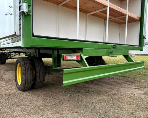 Casilla Rural PPG 6.50 X 2.60 para 4 P. con Taller Trasero