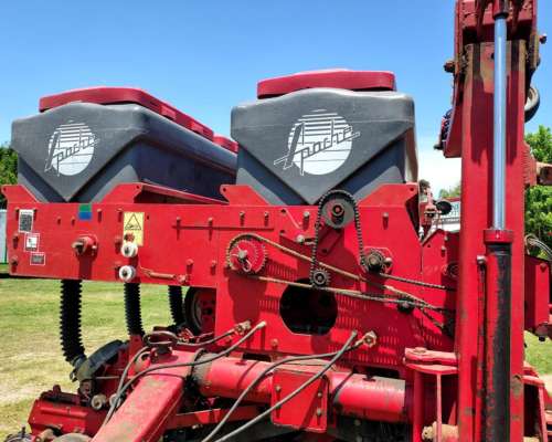 Apache 6210 con Doble Fertilizacion. Monitor Impecable 18/52