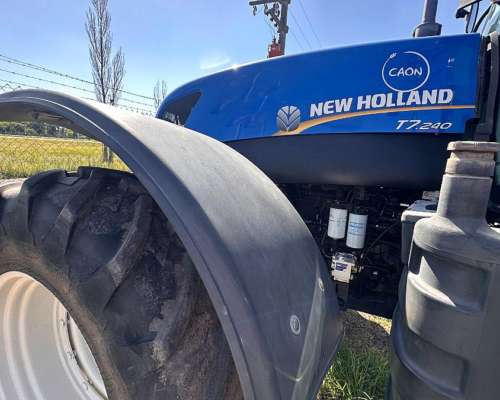 New Holland T7.240 año 2015