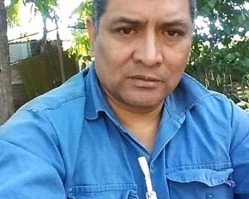 Sereno Nocturno con Vivienda