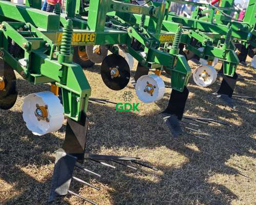 Carpi Ancho de Trabajo 9.1 Mts a 70 CM. Agrotec