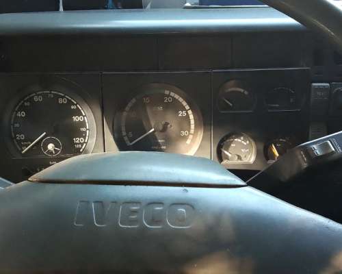 Vendo Iveco Cavallino 320