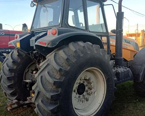 Tractor Valtra BH 145 Generacion 2