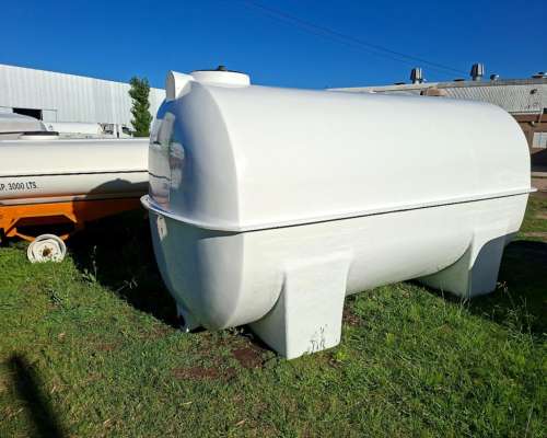 Tanques para Leche 2600/3800/5000/6000/8000 Lts.prfv.
