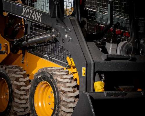 Minicargadora Xcmg Xc740k Cabina Abierta Motor Xinchai