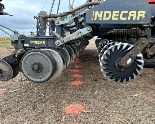 Sembradora Indecar TA 4300 8 Mts.