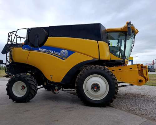 Cosechadora New Holland CR 9080 - 2014
