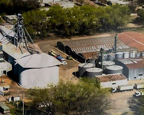 Planta de Silos Completa a 20 KMS de VDO Tuerto