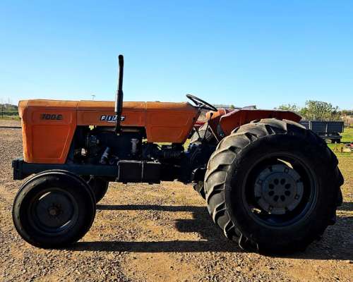 Tractor Fiat 650 (700 Chico)