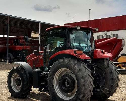 Tractor Case Farmall 125