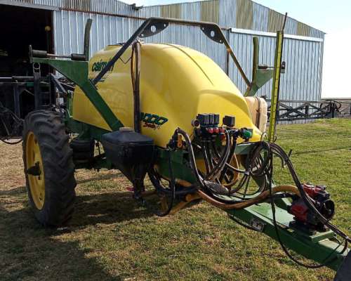 Impecable Caiman Serie a 3000 Litros