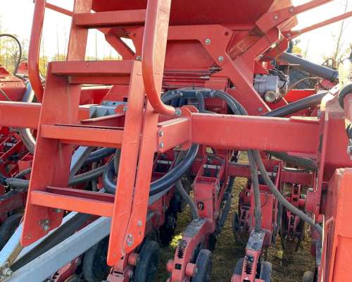Sembradora Tanzi Special 4 AIR Drill 37 a 21